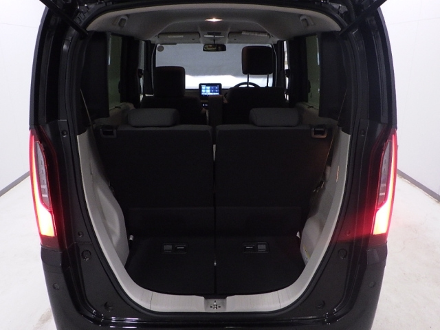 HONDA N BOX 2025