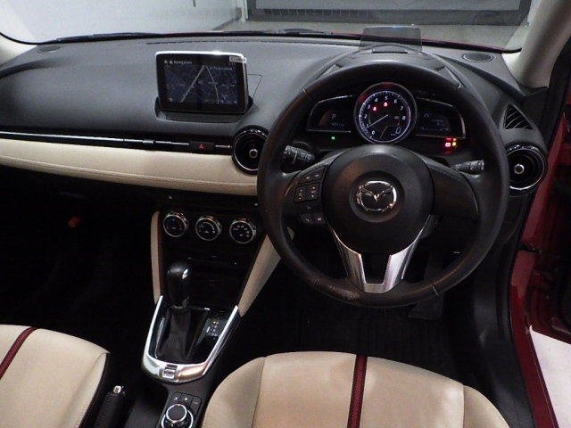 MAZDA DEMIO 2016