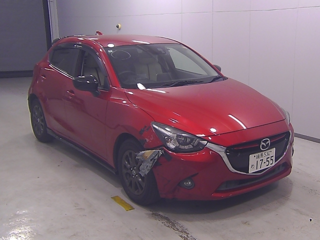 MAZDA DEMIO 2016