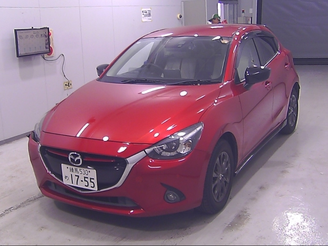 MAZDA DEMIO 2016