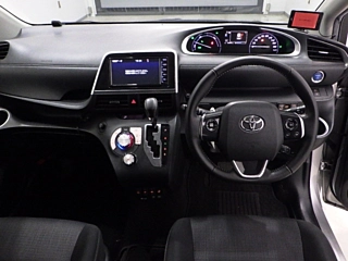 TOYOTA SIENTA 2021