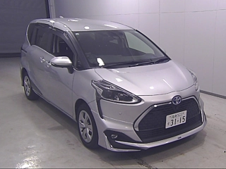 TOYOTA SIENTA 2021