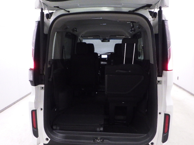 HONDA STEP WAGON 2021