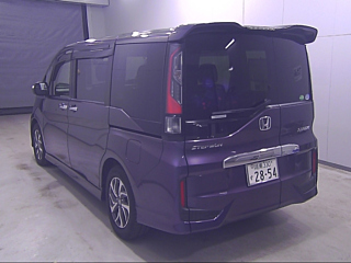 HONDA STEP WAGON 2017