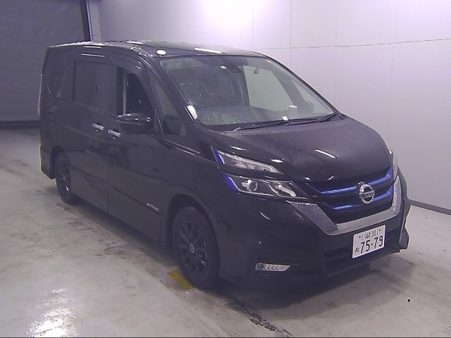 NISSAN SERENA 2019