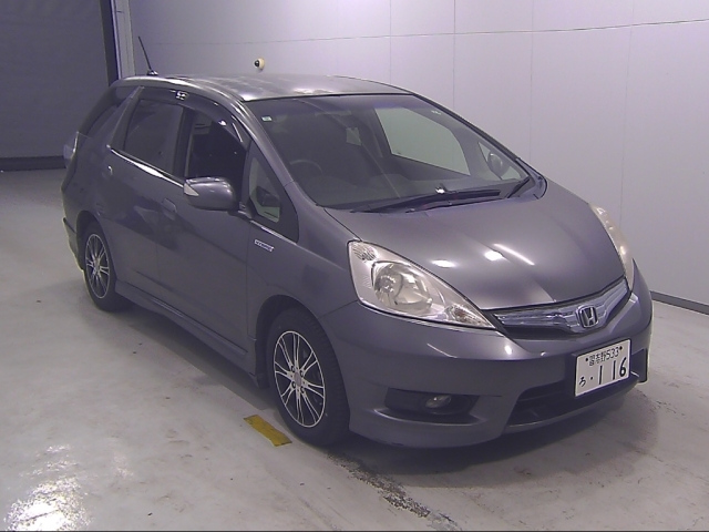HONDA FIT SHUTTLE 2013