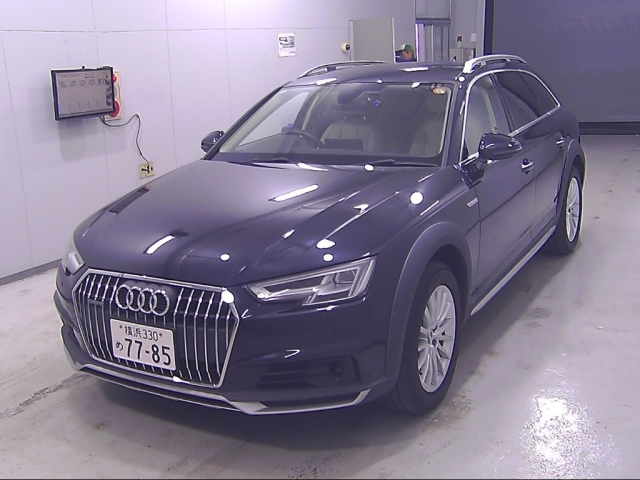 AUDI A4 2018