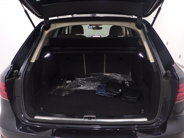 AUDI A4 2018