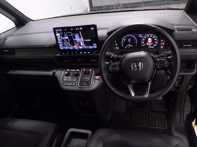 HONDA STEP WAGON 2024