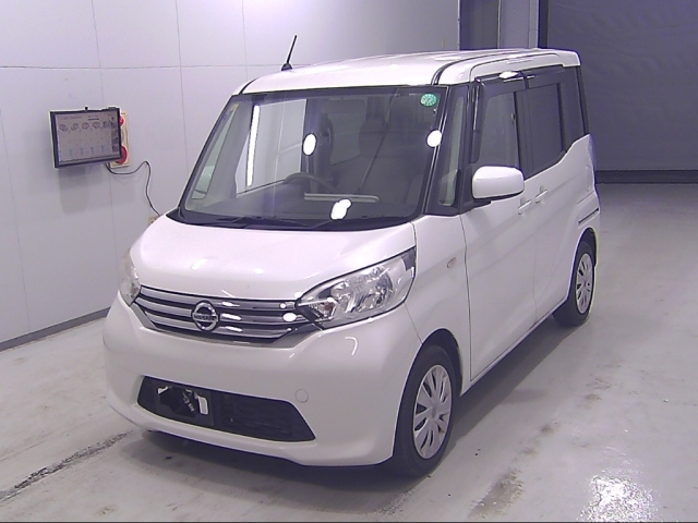NISSAN DAYZ ROOX 2014