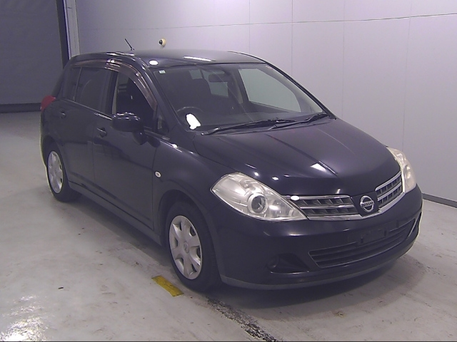 NISSAN TIIDA 2008