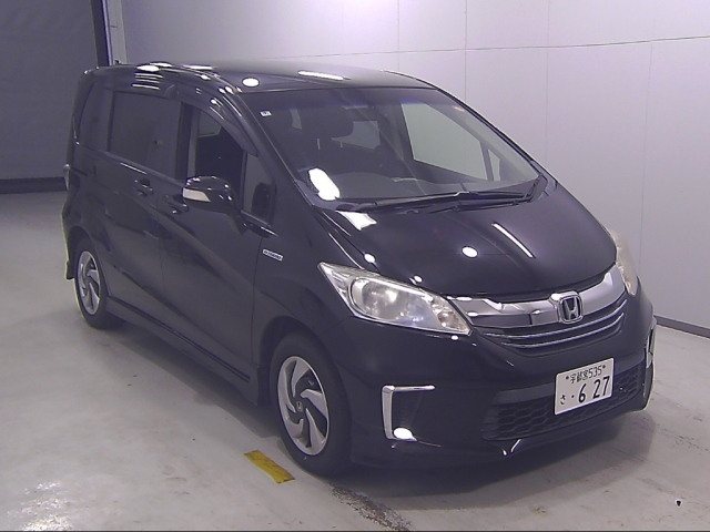 HONDA FREED 2016
