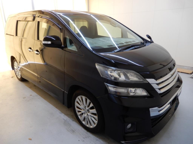 TOYOTA VELLFIRE 2012