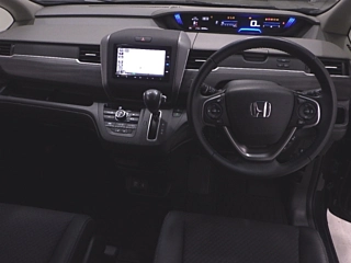 HONDA FREED 2022