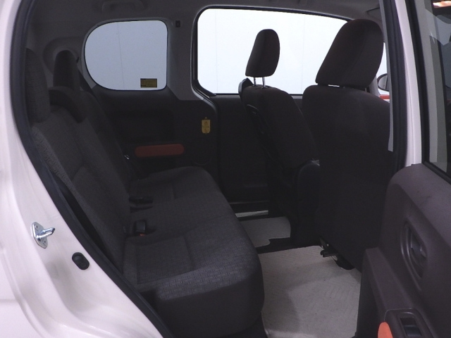 TOYOTA PORTE 2015