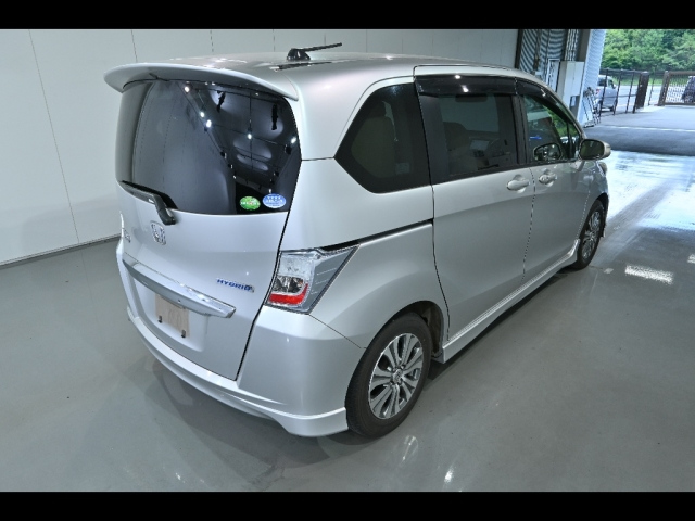HONDA FREED 2012
