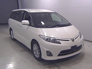 TOYOTA ESTIMA 2010