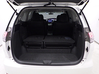 TOYOTA ESTIMA 2010