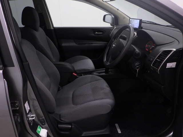 NISSAN WINGROAD 2016
