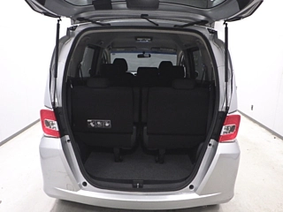 HONDA FREED 2015