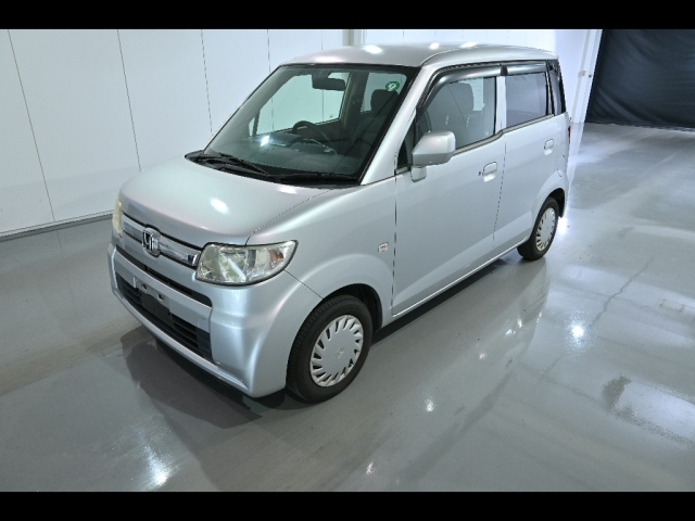 HONDA ZEST 2010