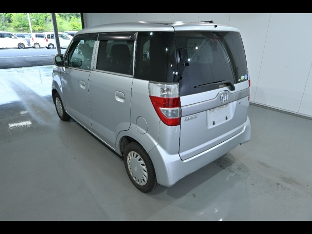 HONDA ZEST 2010