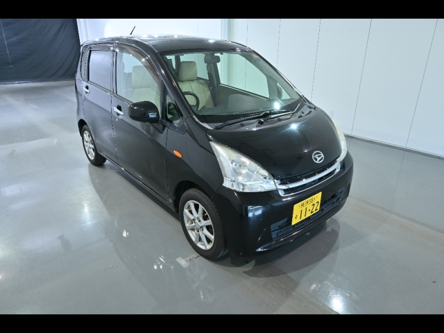 DAIHATSU MOVE 2011