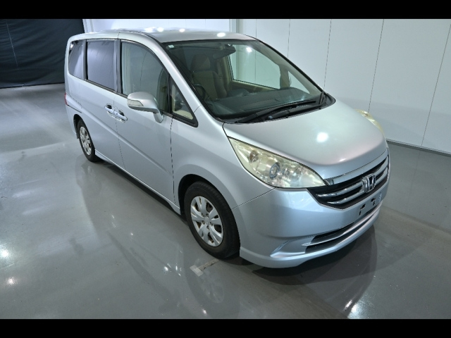 HONDA STEP WAGON 2009