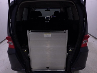 HONDA FREED 2011