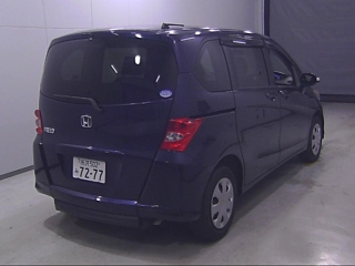 HONDA FREED 2011