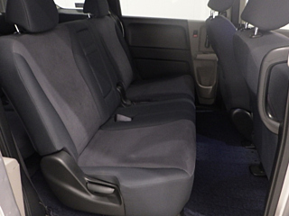 HONDA FREED 2009