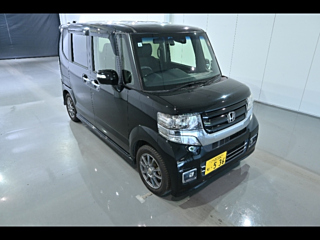 HONDA N BOX 2017