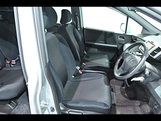 HONDA FREED 2010