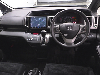 HONDA STEP WAGON 2014