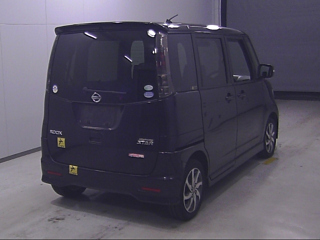 NISSAN ROOX 2010