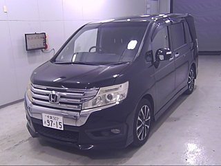 HONDA STEP WAGON 2014