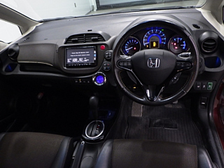 HONDA FIT SHUTTLE 2013