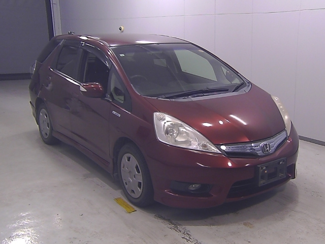 HONDA FIT SHUTTLE 2013