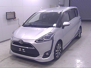 TOYOTA SIENTA 2016