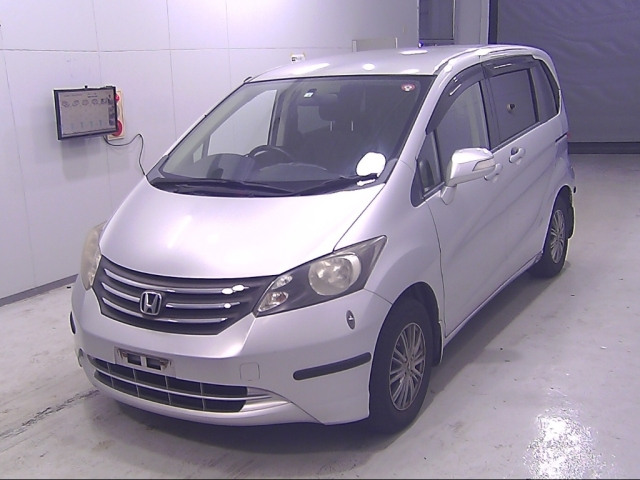 HONDA FREED 2008