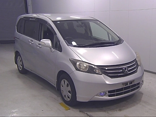 HONDA FREED 2008