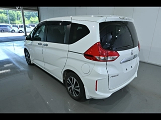 HONDA FREED 2019