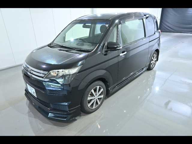 TOYOTA SPADE 2014