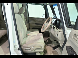 HONDA N BOX 2017