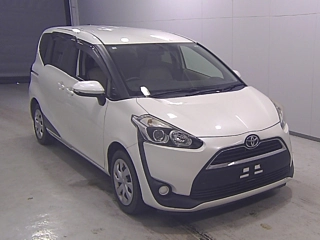 TOYOTA SIENTA 2016
