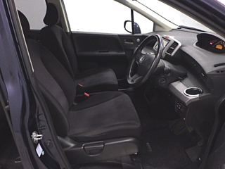 HONDA FREED 2010