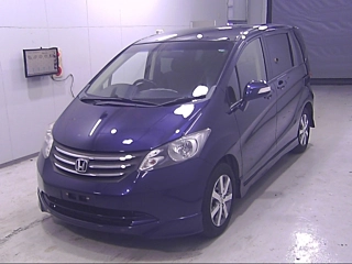 HONDA FREED 2010