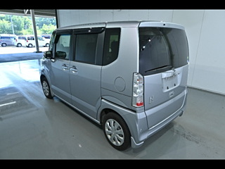 HONDA N BOX 2017
