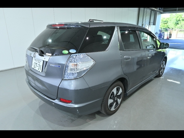 HONDA FIT SHUTTLE 2013