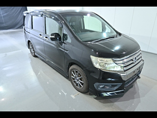 HONDA STEP WAGON 2012
